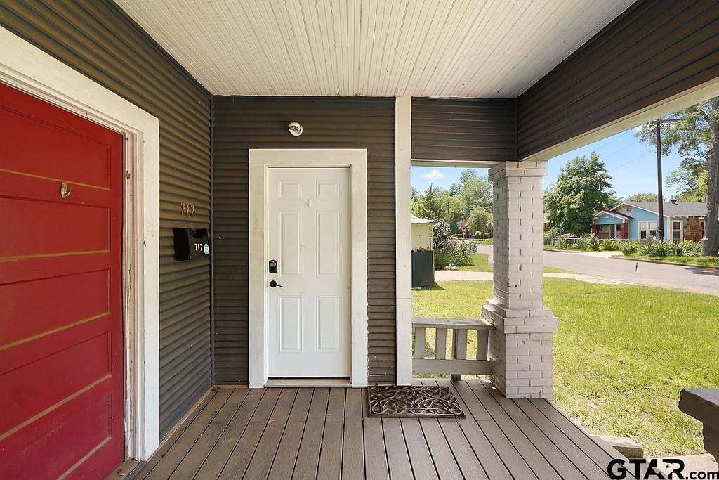 717 Nacogdoches St Jacksonville, TX 75766 - Thumbnail 3