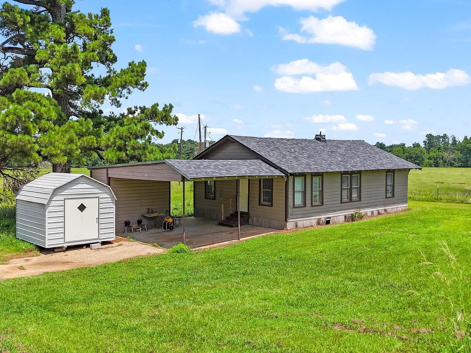 10864 State Highway 64 W Overton, TX 75684 - Thumbnail 3