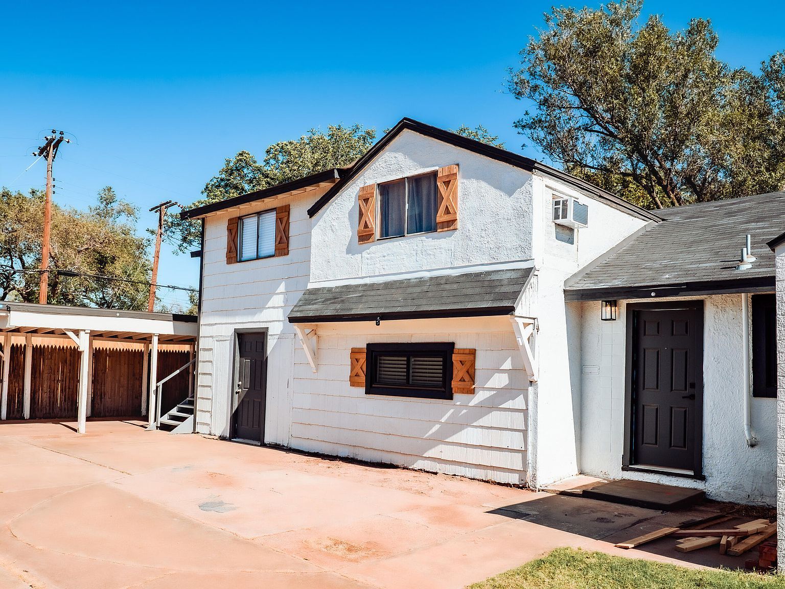 2436 24th St Lubbock, TX 79411 - Thumbnail 3