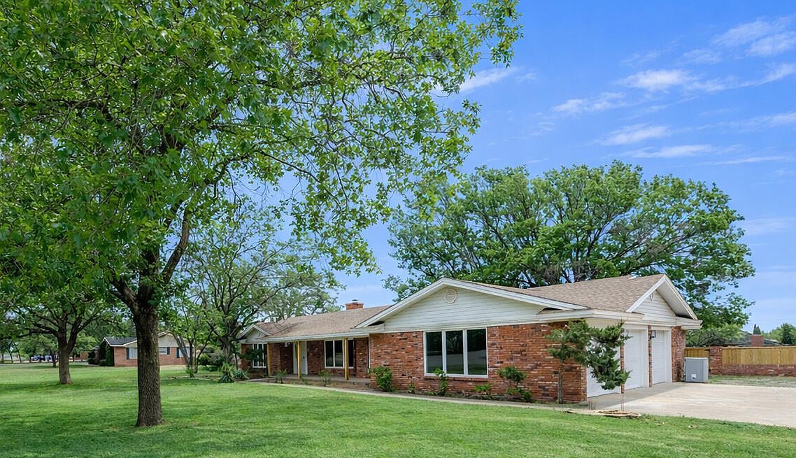 1707 Norwich Ave Lubbock, TX 79416 - Thumbnail 3