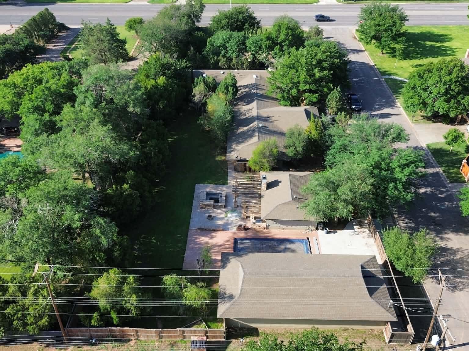 4910 19th St Lubbock, TX 79407 - Thumbnail 3