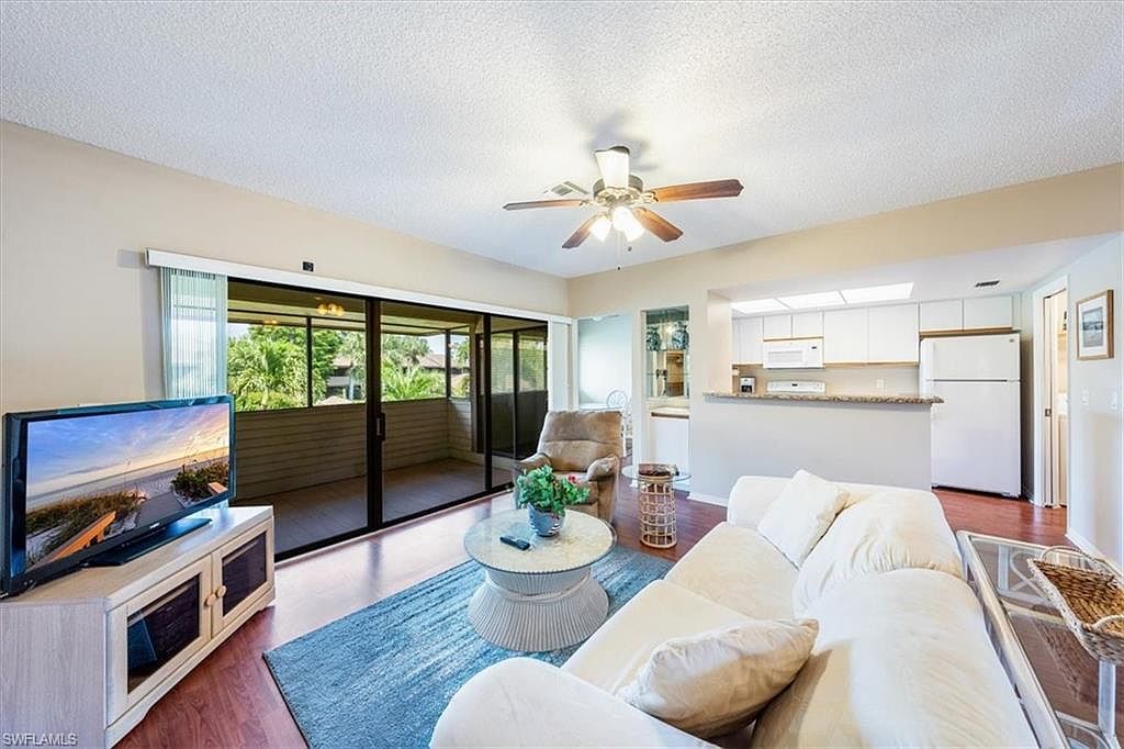 64 4th St APT B208 Bonita Springs, FL 34134 - Thumbnail 3