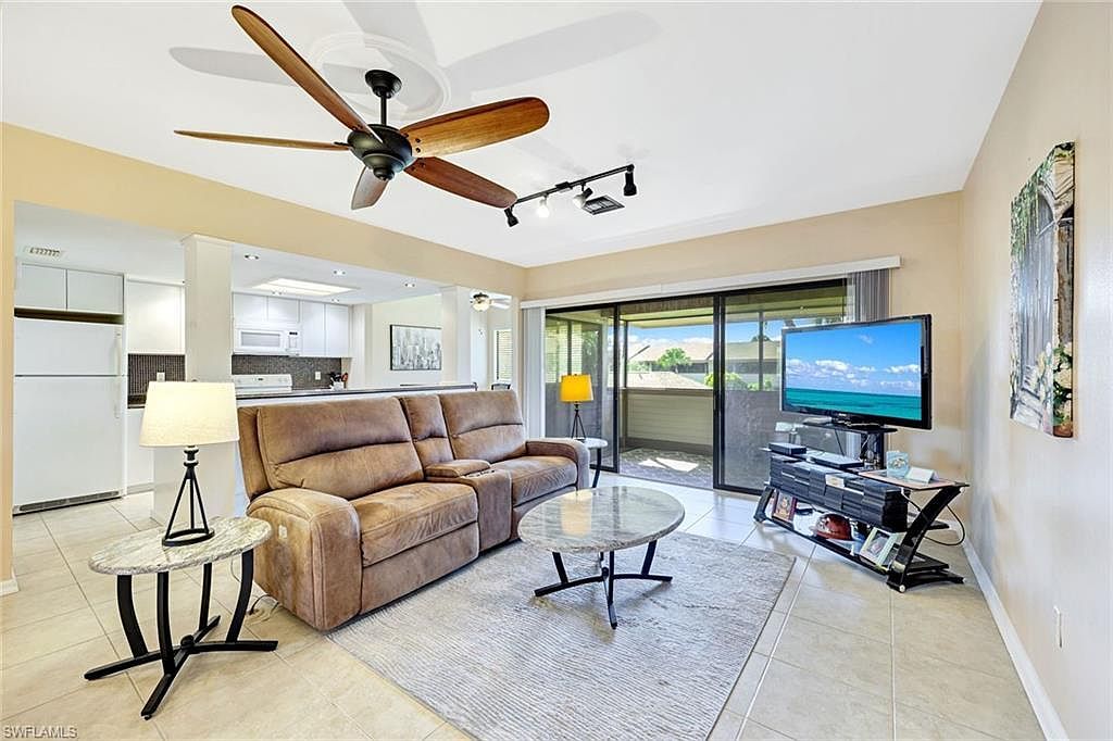64 4th St APT B201 Bonita Springs, FL 34134 - Thumbnail 3
