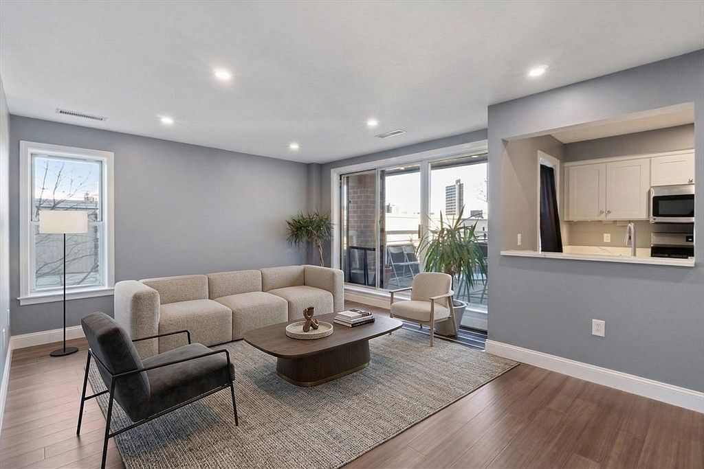 20 Chestnut St #26 Cambridge, MA 02139 - Thumbnail 3