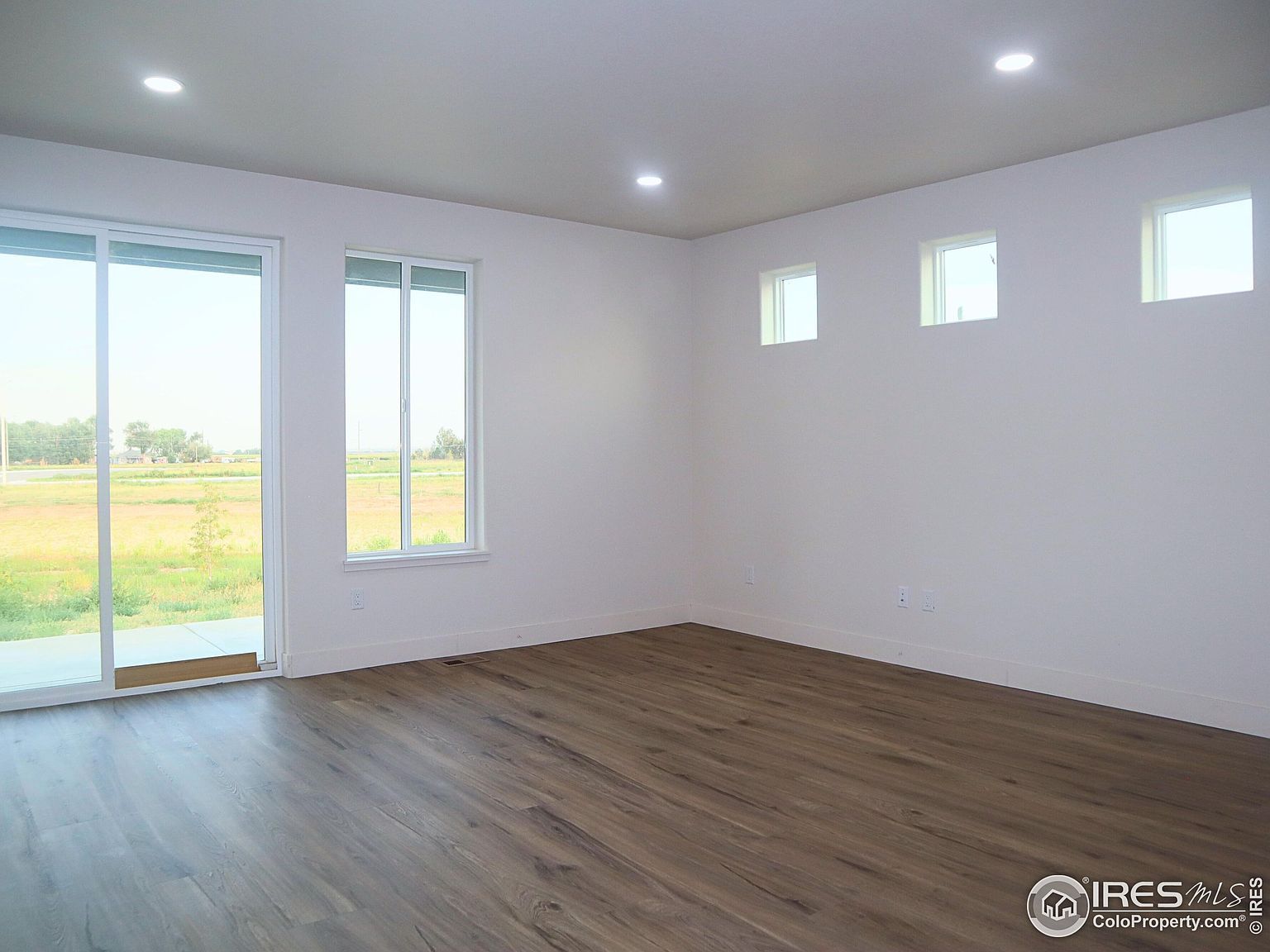 1110 S Deuel St Fort Morgan, CO 80701 - Thumbnail 3