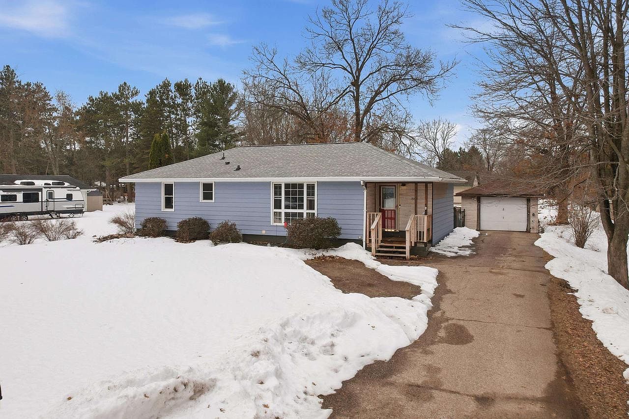 1915 School St Stevens Point, WI 54481 - Thumbnail 3