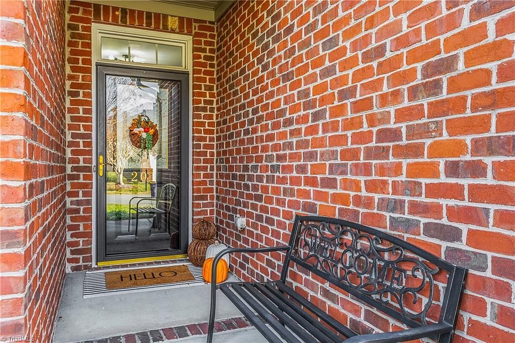 201 Cat Tail Ln Winston Salem, NC 27127 - Thumbnail 3