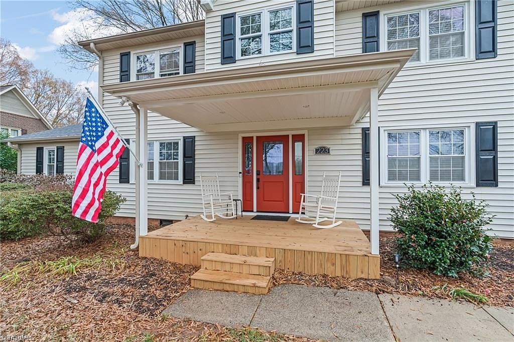 223 Ivy Cir Bermuda Run, NC 27006 - Thumbnail 3