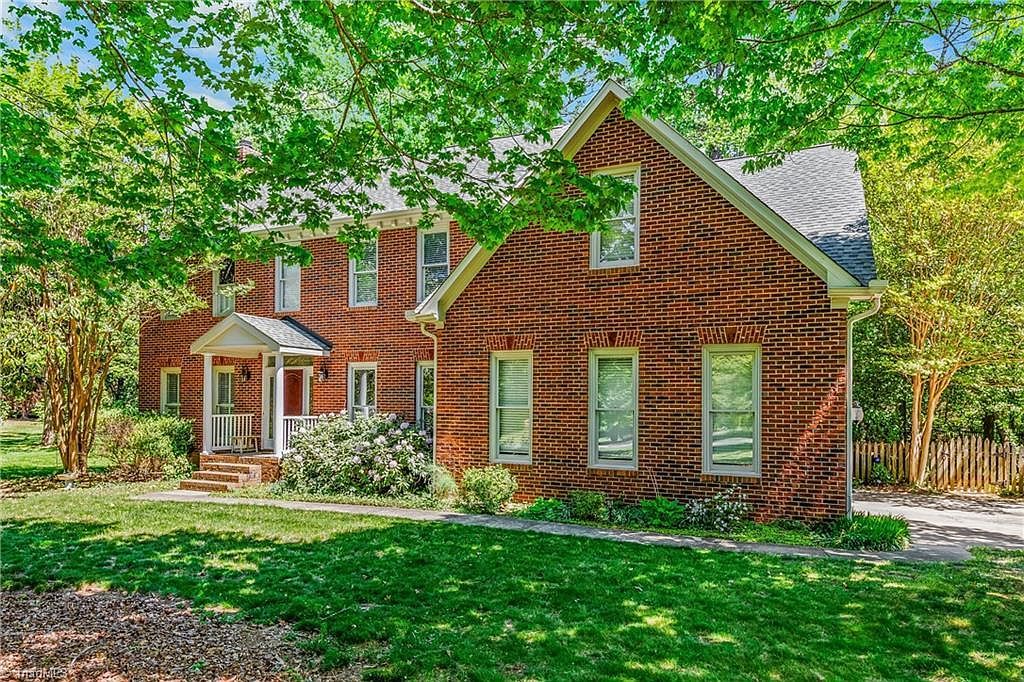 4305 Shaw Farm Cir Greensboro, NC 27406 - Thumbnail 3