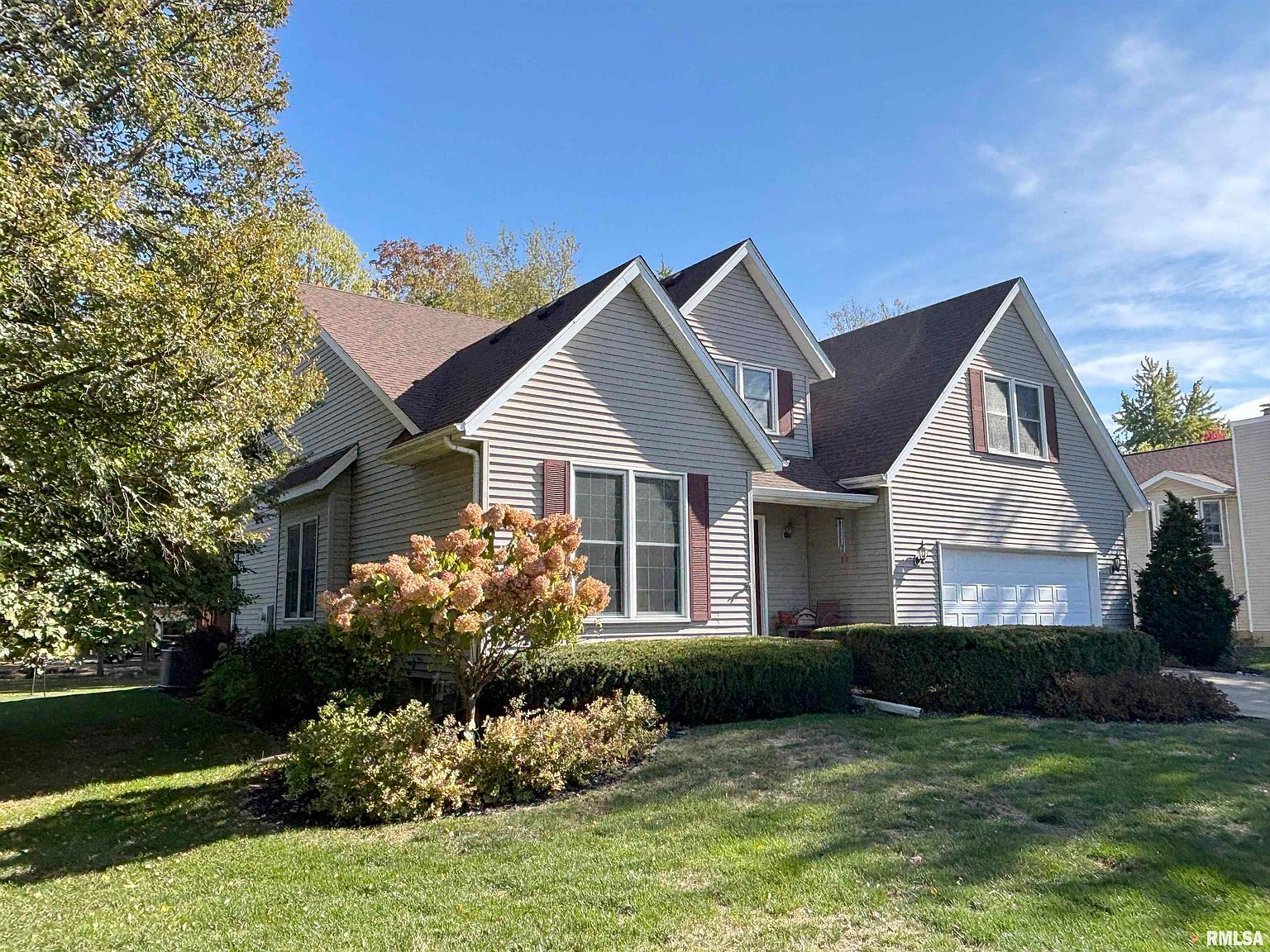 717 Devon Dr Metamora, IL 61548 - Thumbnail 3