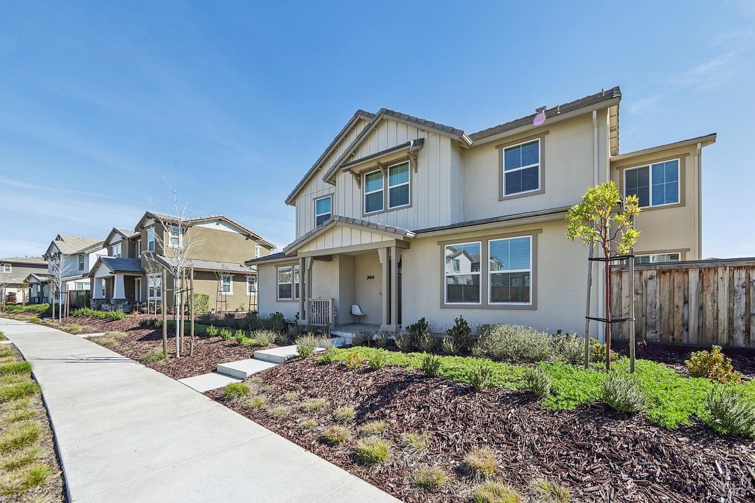 2464 Lake Club Dr Fairfield, CA 94533 - Thumbnail 3