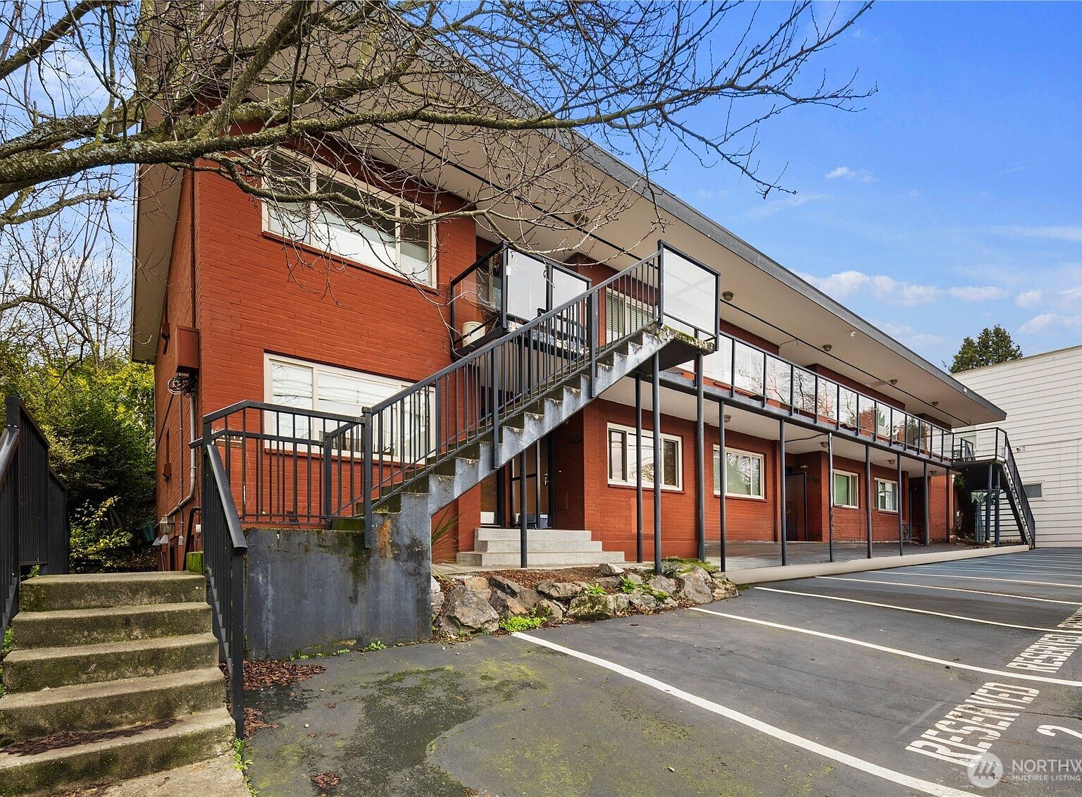 7106 California Ave SW APT 101 Seattle, WA 98136 - Thumbnail 3