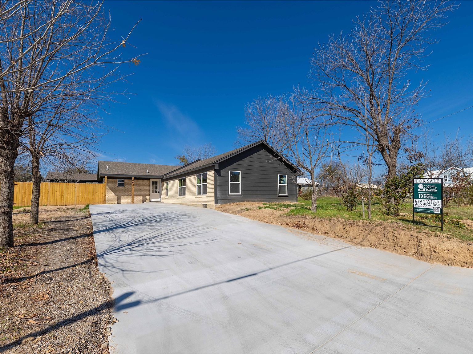 603 N Pearl St Comanche, TX 76442 - Thumbnail 3