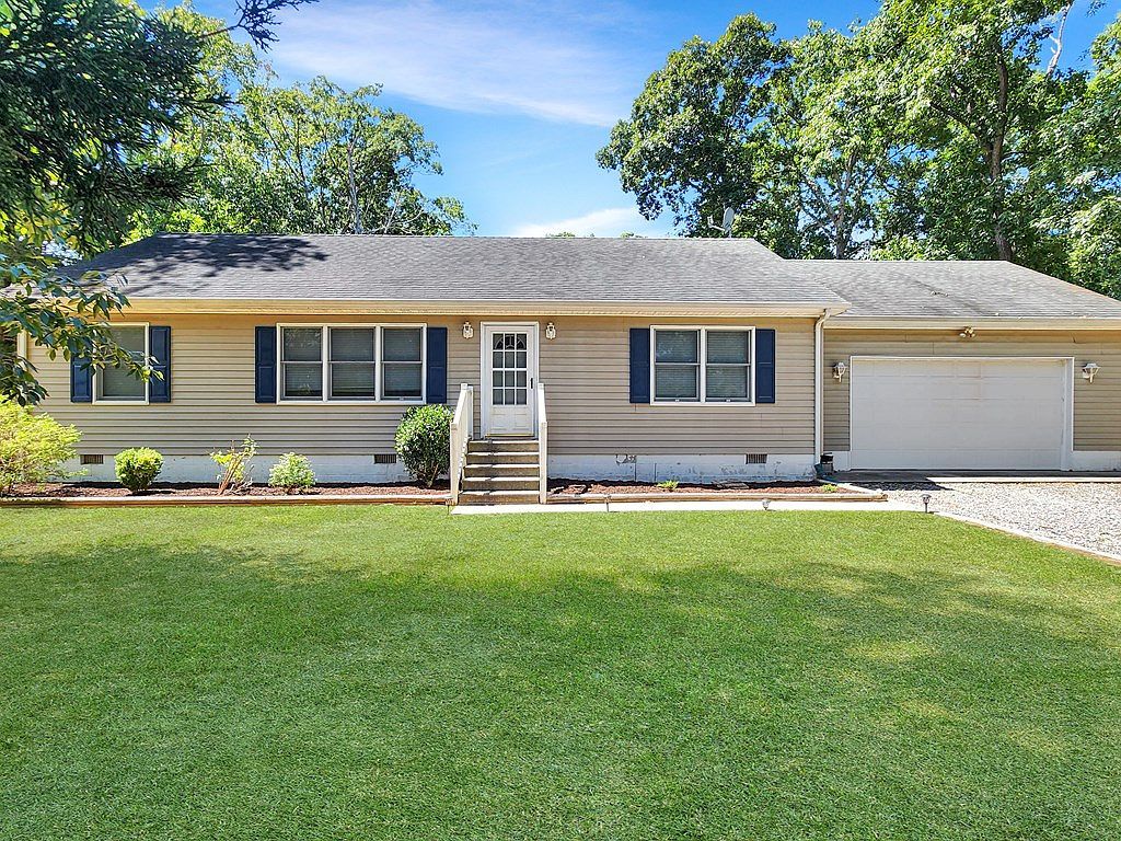 2282 Brigantine Blvd Greenbackville, VA 23356 - Thumbnail 3