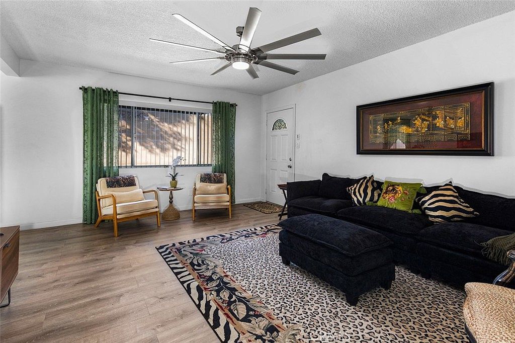 8622 Watson St Cypress, CA 90630 - Thumbnail 3