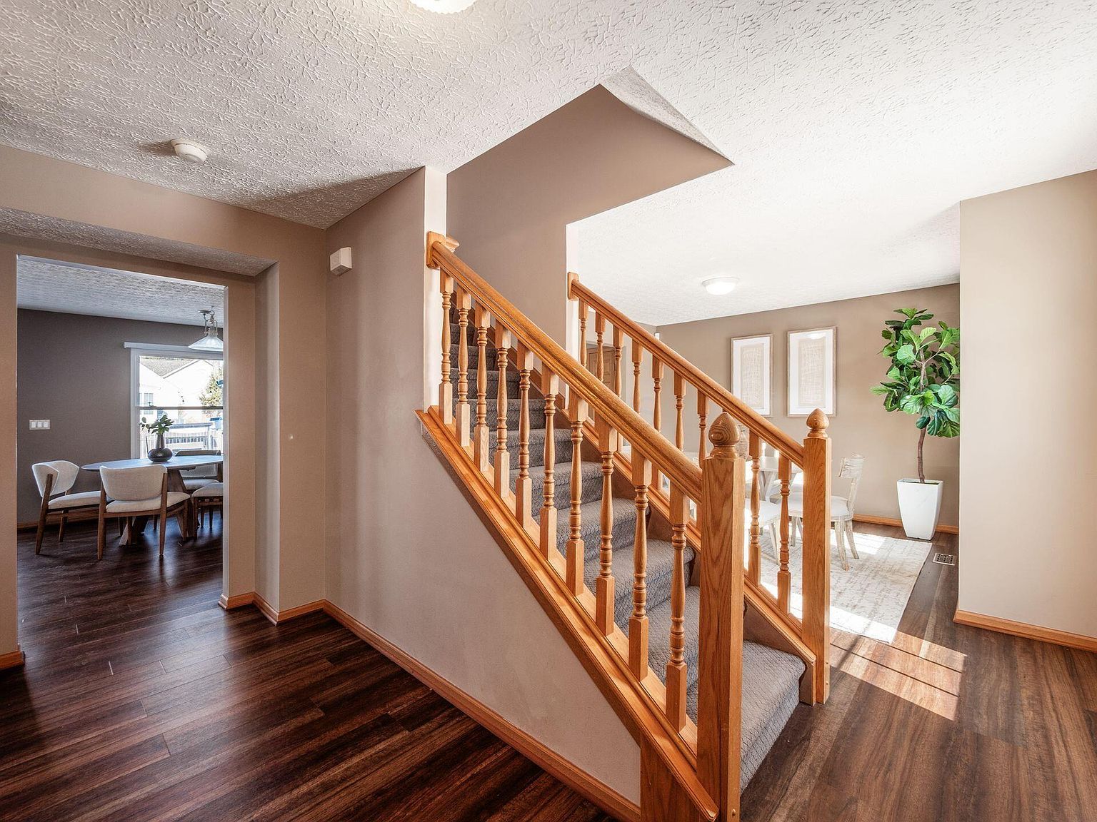 6470 Hemmingford Dr Canal Winchester, OH 43110 - Thumbnail 3