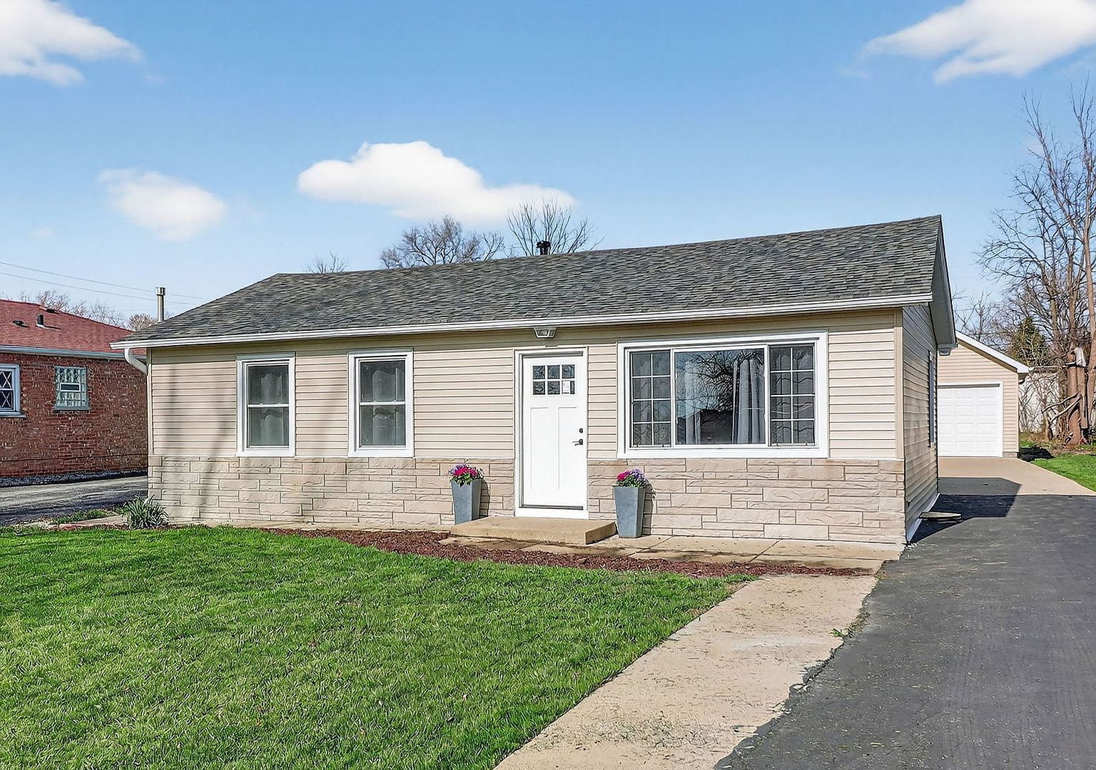 204 Mound St Willow Springs, IL 60480 - Thumbnail 3