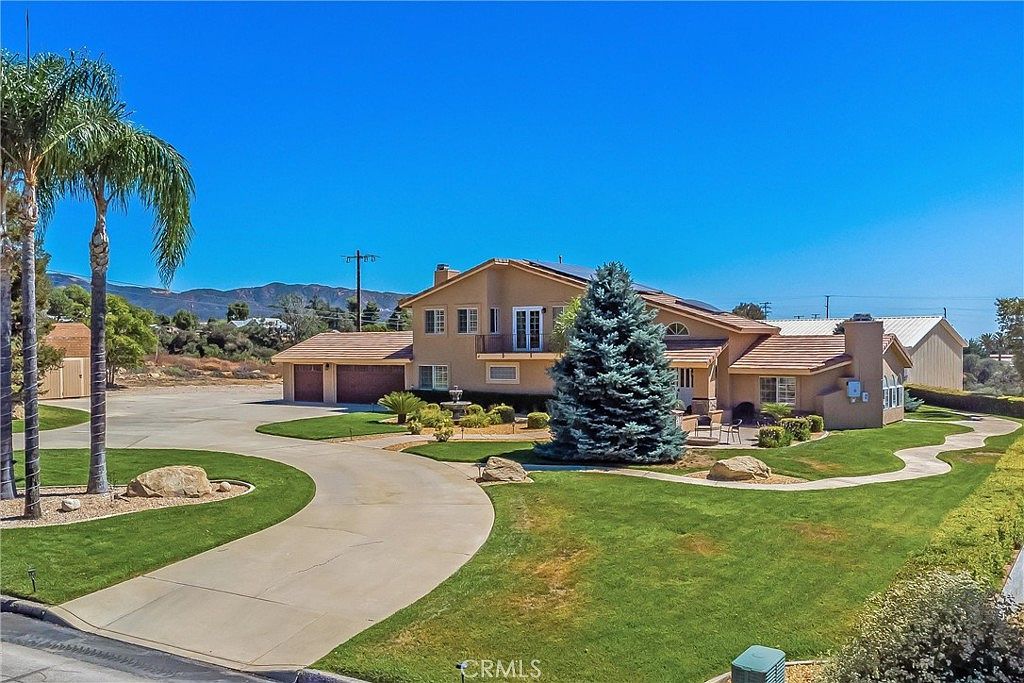 35225 Crystal St Yucaipa, CA 92399 - Thumbnail 3