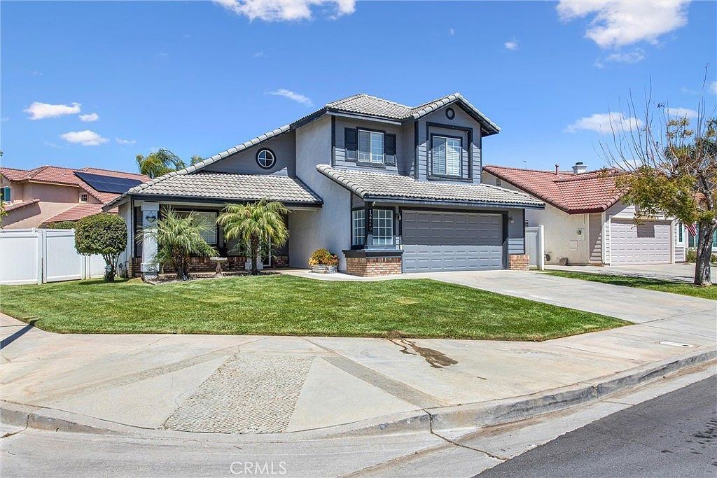 12749 Via Barcelona Rd Yucaipa, CA 92399 - Thumbnail 3