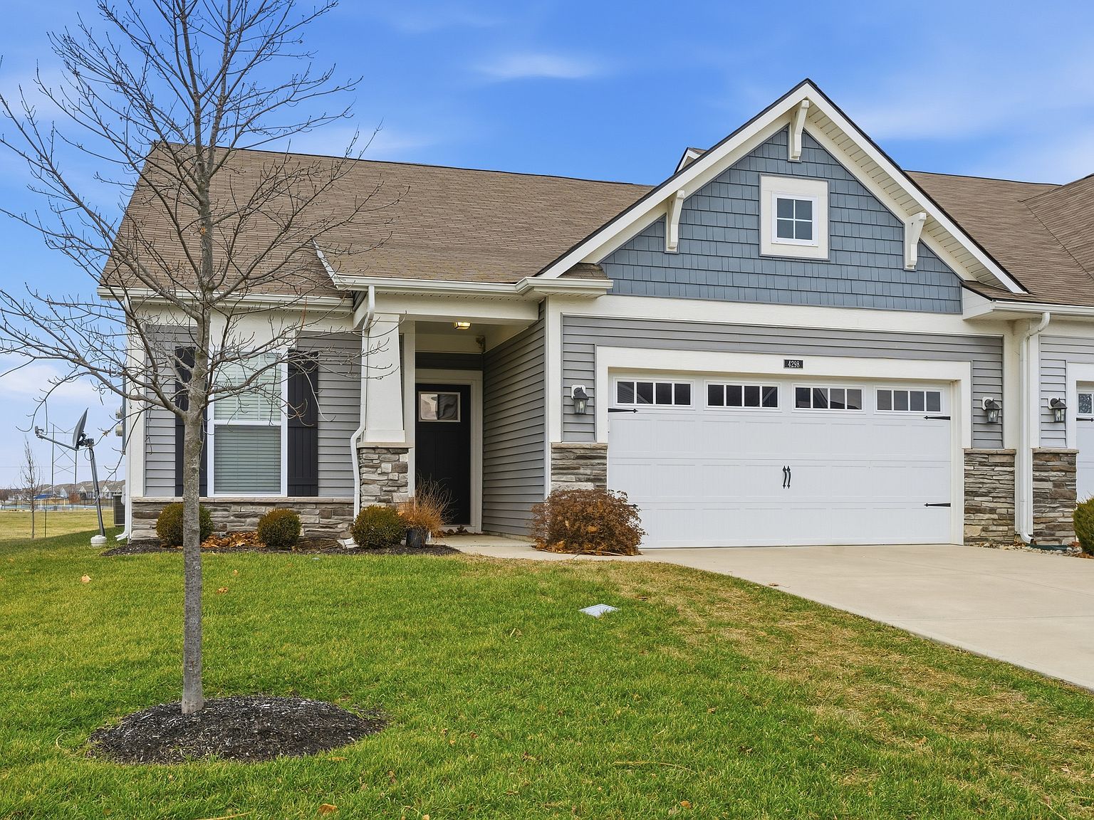 4298 Red Barn Dr Whitestown, IN 46075 - Thumbnail 3