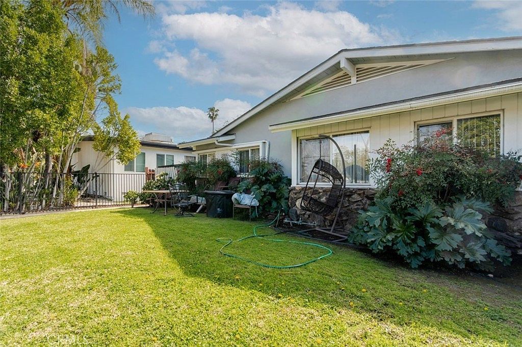 12806 Oxnard St North Hollywood, CA 91606 - Thumbnail 3