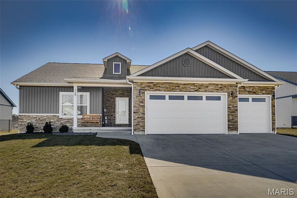 718 Deerfield Ln Farmington, MO 63640 - Thumbnail 3