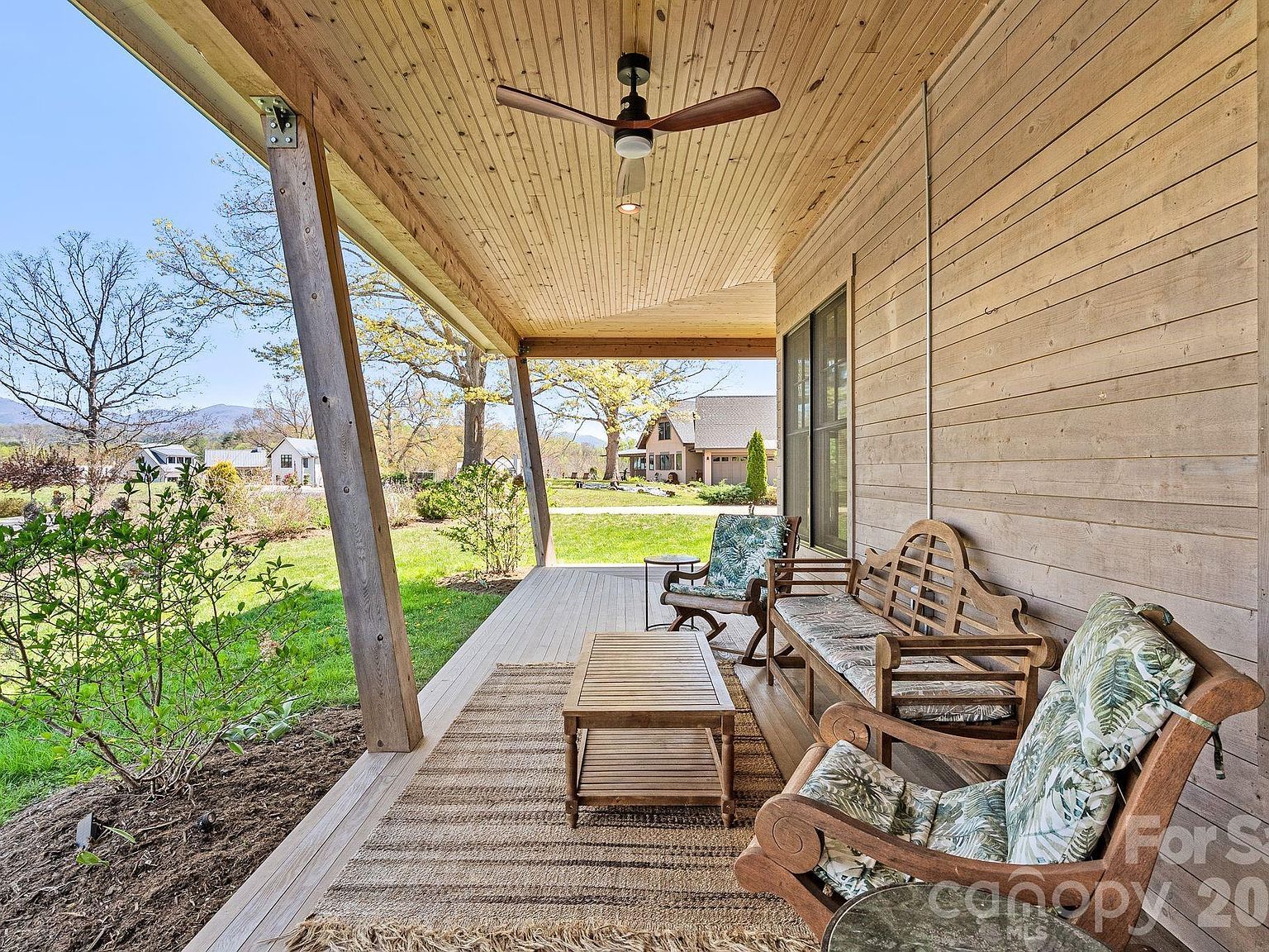 18 Majestic Oak Cir Asheville, NC 28805 - Thumbnail 3