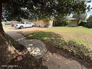 2311 77th Pl Lubbock, TX 79423  | Single Family