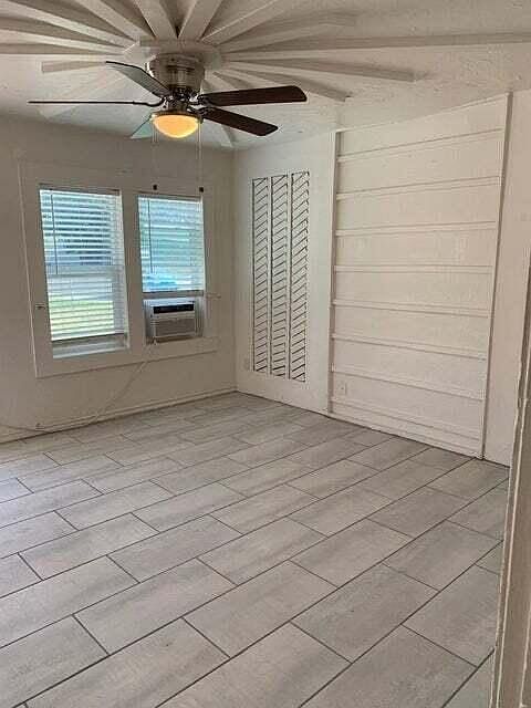 2101 38th St Lubbock, TX 79412 - Thumbnail 3