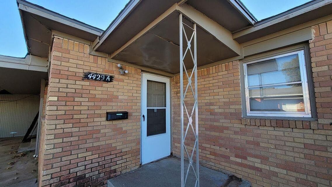 4429 31st St Lubbock, TX 79410 - Thumbnail 3