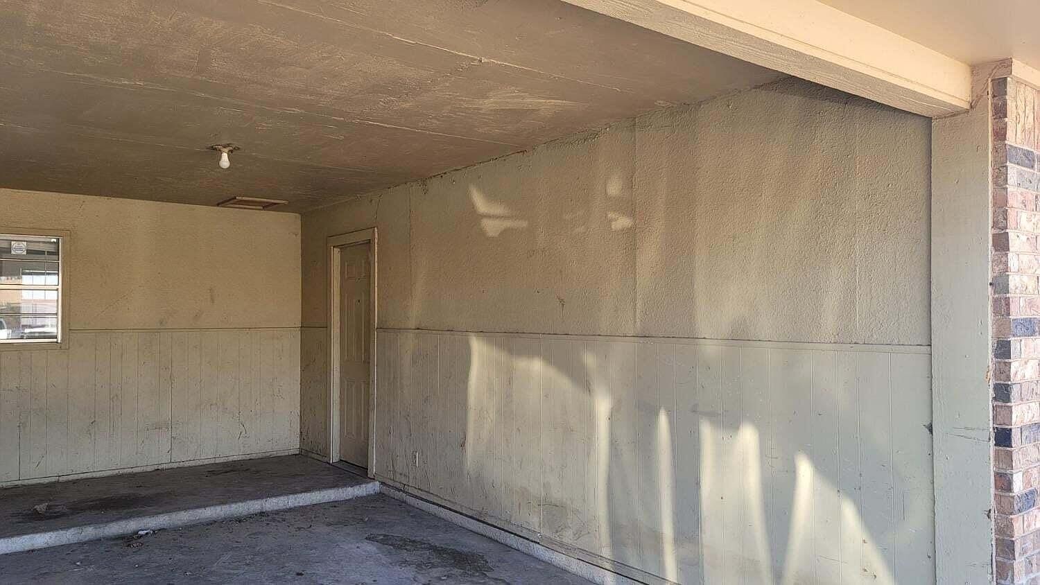 1611 38th St Lubbock, TX 79412 - Thumbnail 3