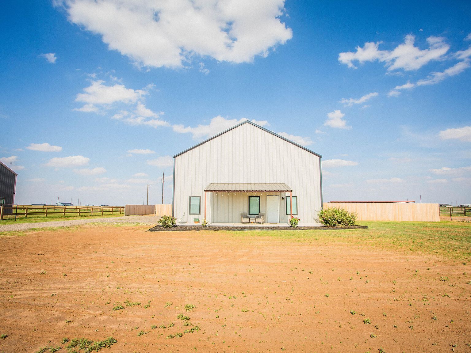 185 Allison Rd Wilson, TX 79381 - Thumbnail 3