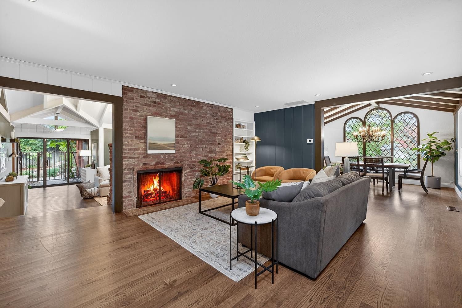 1371 El Nido Way Sacramento, CA 95864 - Thumbnail 3