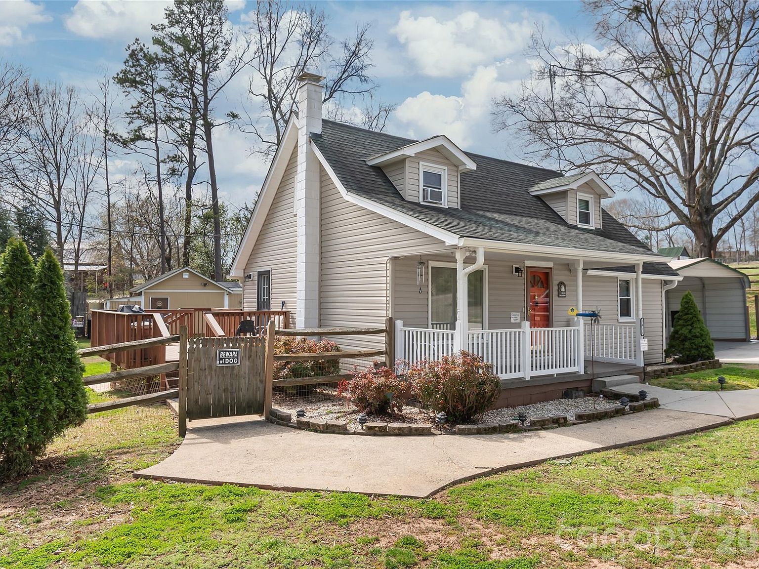 1411 Hensley Rd Fort Mill, SC 29715 - Thumbnail 3