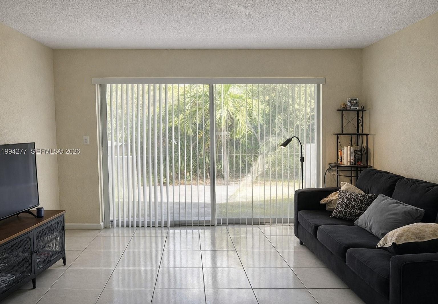 1090 NE 129th St APT 205 North Miami, FL 33161 - Thumbnail 3