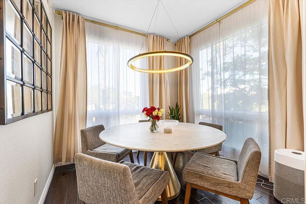 1525 Caminito Zaragosa Chula Vista, CA 91913 - Thumbnail 3