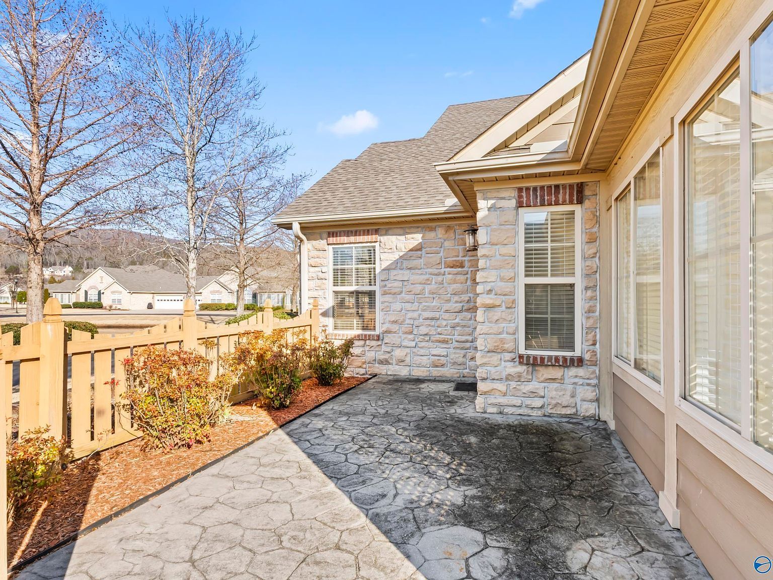 28 Laurel Ln Brownsboro, AL 35741 - Thumbnail 3