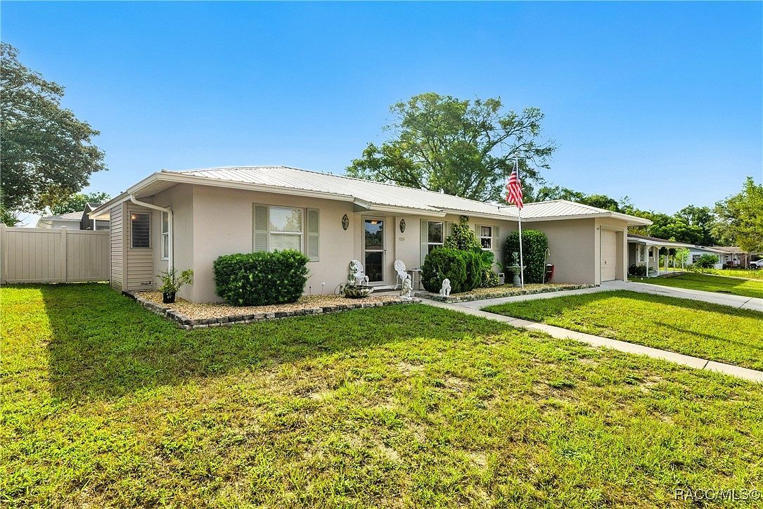 9201 N Caressa Way Citrus Springs, FL 34434 - Thumbnail 3