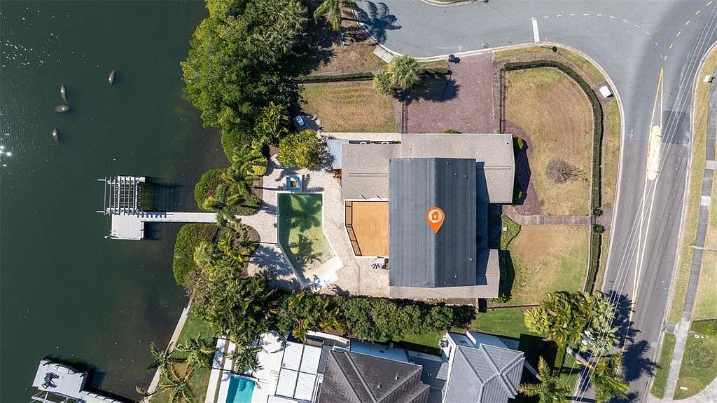 1392 Monterey Blvd NE Saint Petersburg, FL 33704 - Thumbnail 3