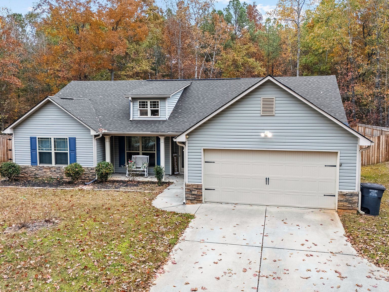 95 Esther Dr Grantville, GA 30220 - Thumbnail 3