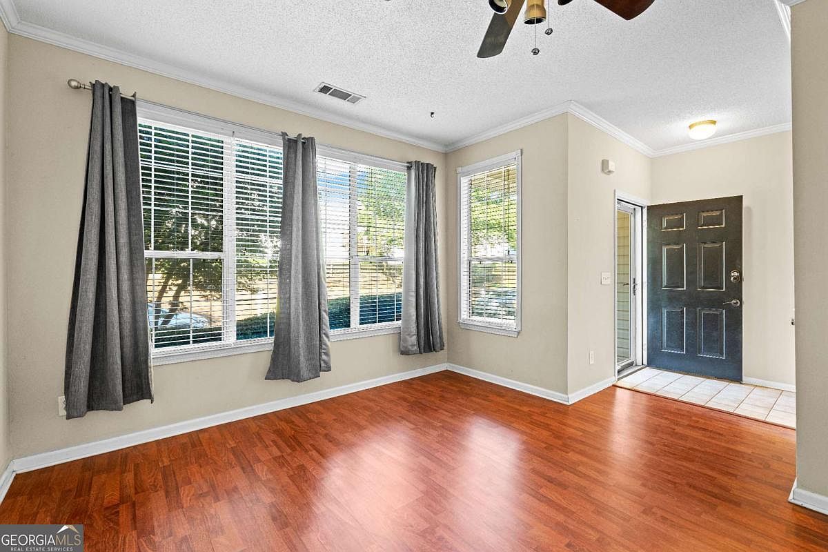 380 Brentwood Dr Newnan, GA 30263 - Thumbnail 3