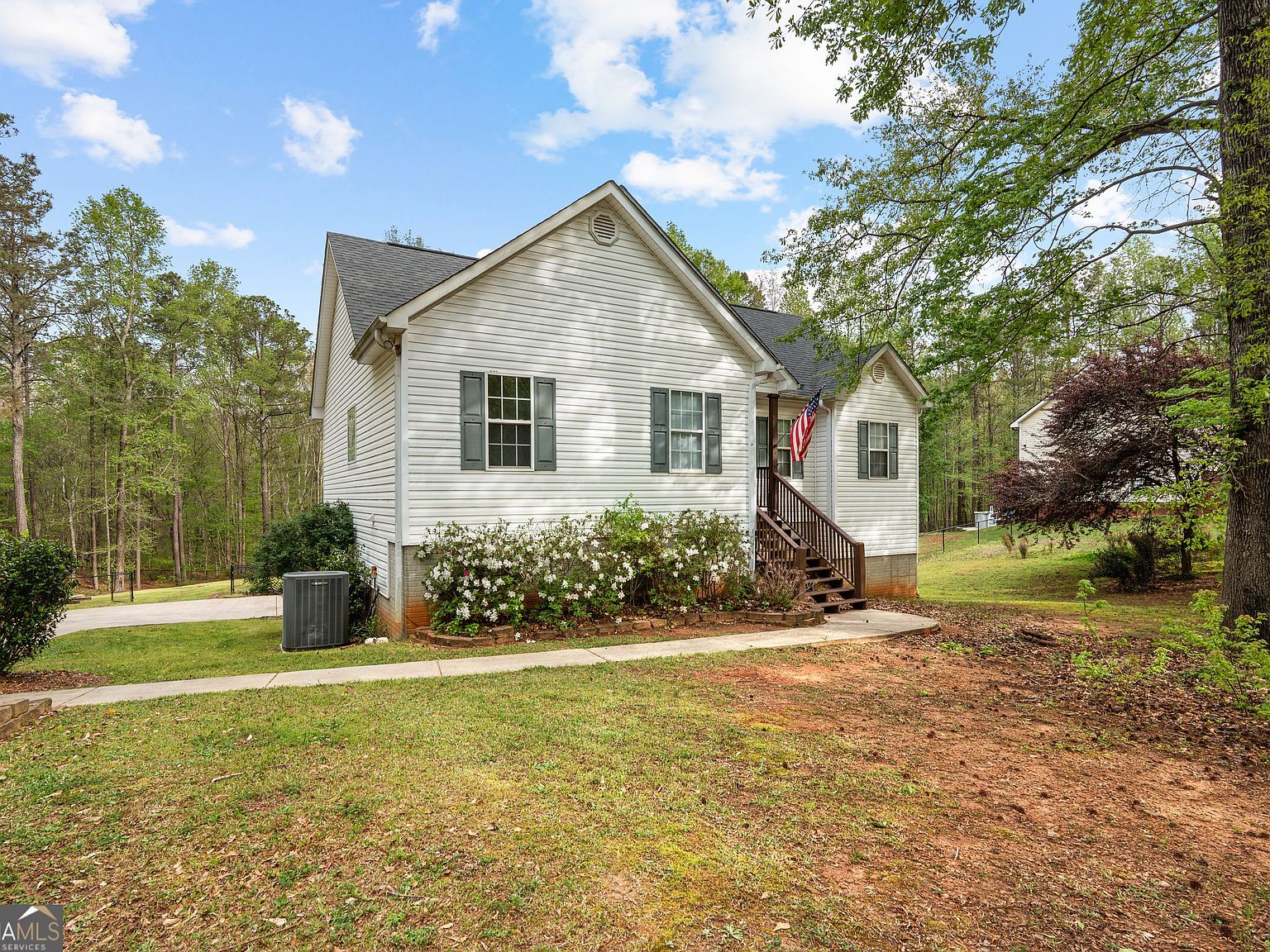 35 S Robin Ln Newnan, GA 30263 - Thumbnail 3