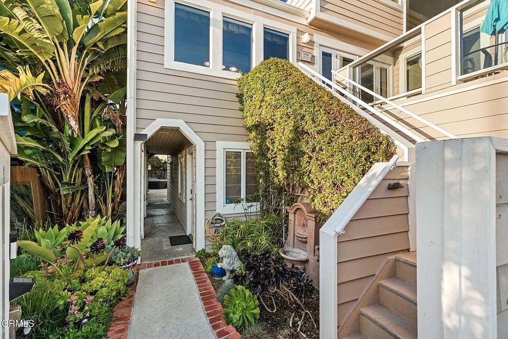 1401 Greenock Ln Ventura, CA 93001 - Thumbnail 3