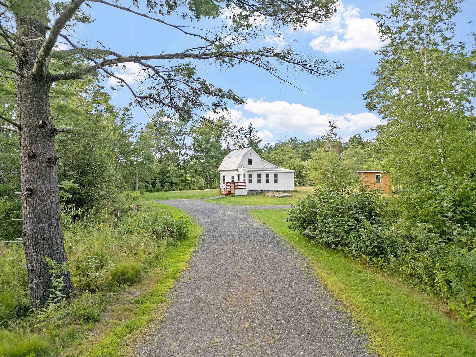 2877 Mount Moosilauke Hwy Pike, NH 03780 - Thumbnail 3