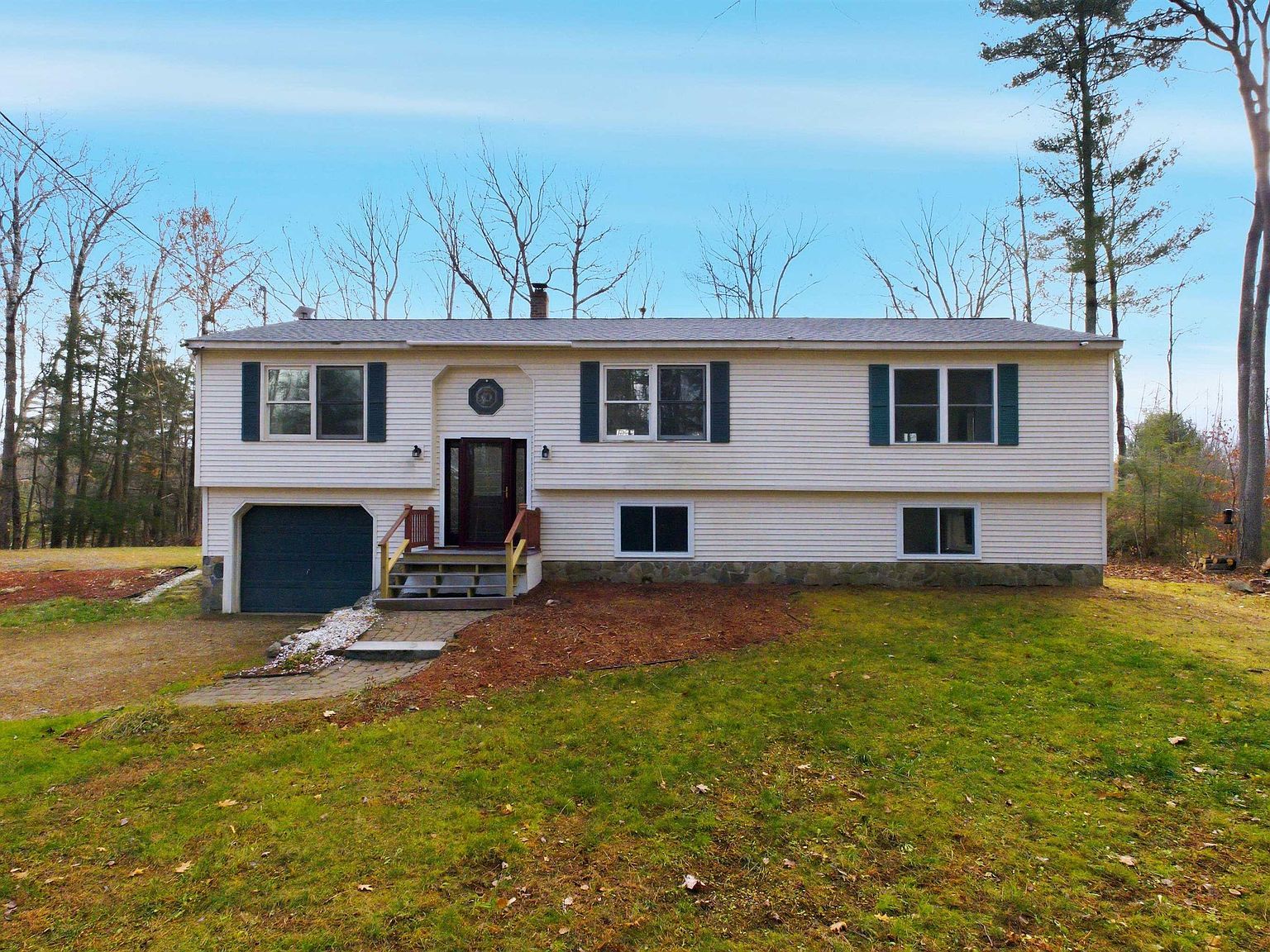 55 Sanborn Rd Gilford, NH 03249 - Thumbnail 3