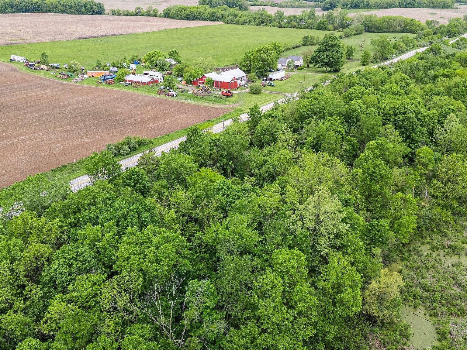 841 S State Road 5 Rd Larwill, IN 46764 - Thumbnail 3