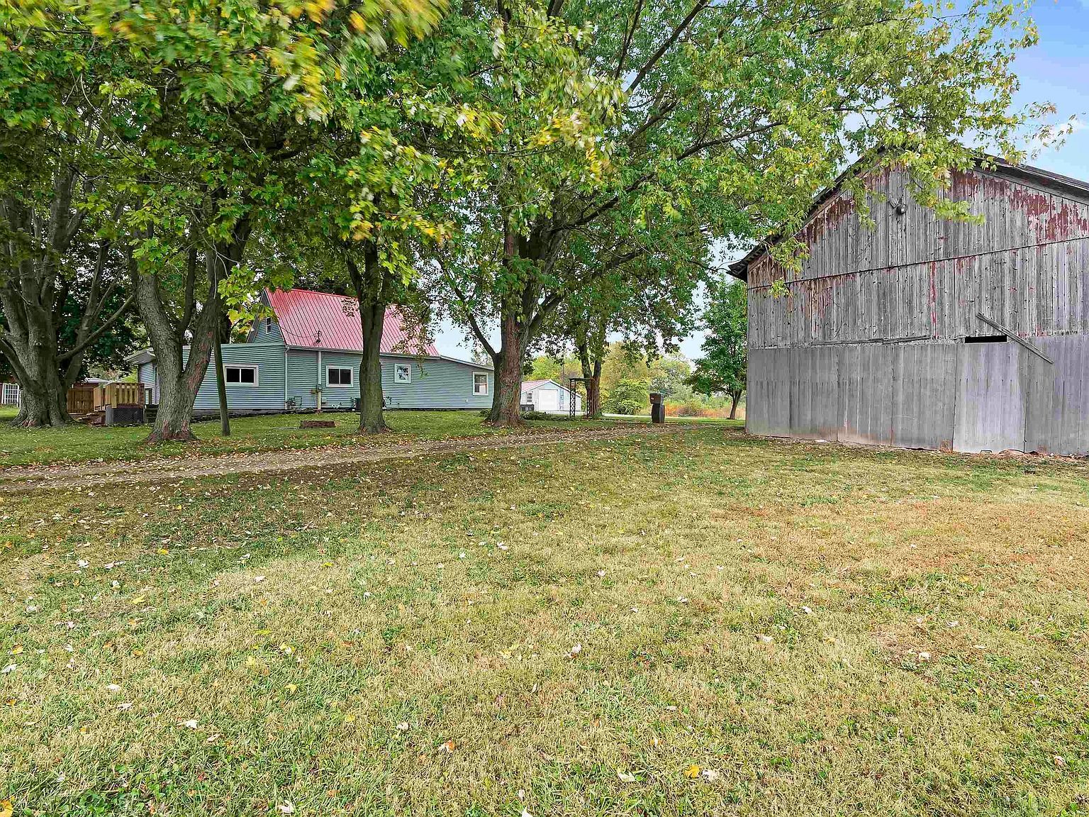 1038 W 200 S Warsaw, IN 46580 - Thumbnail 3