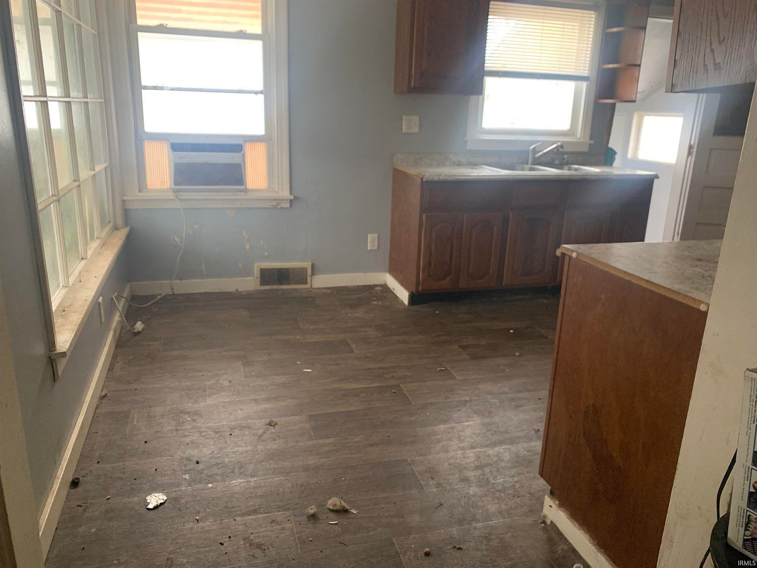 60293 Crumstown Hwy North Liberty, IN 46554 - Thumbnail 3