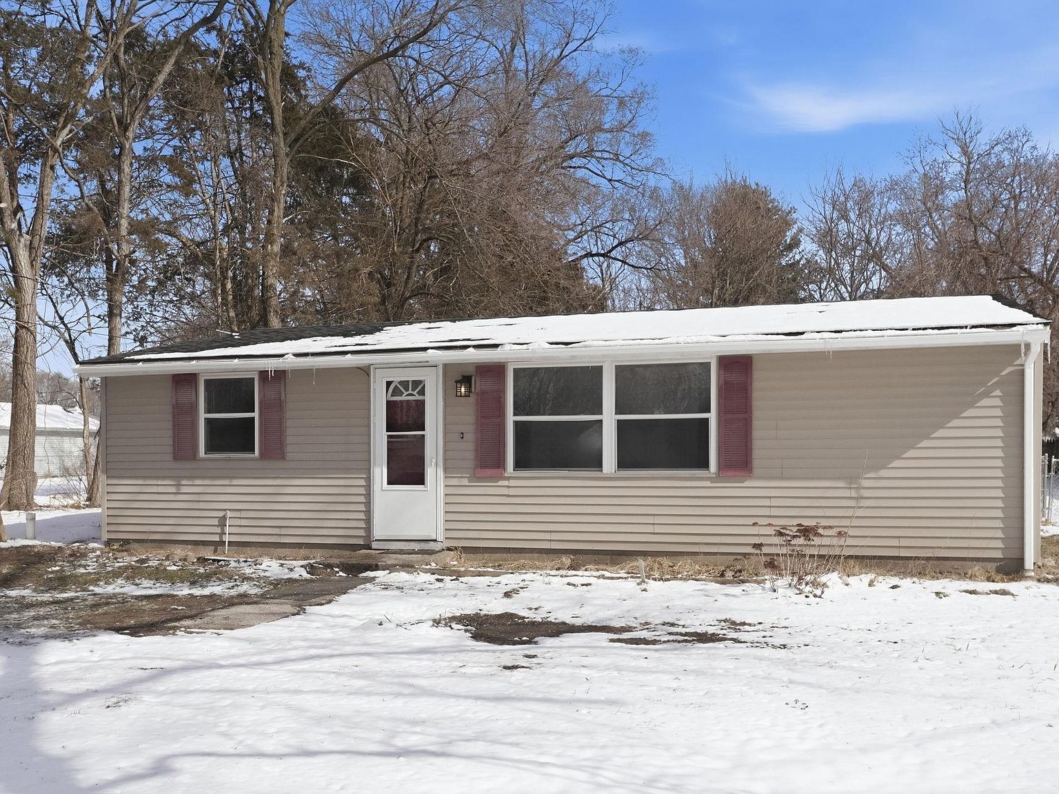 54328 Oakwood St Elkhart, IN 46514 - Thumbnail 3