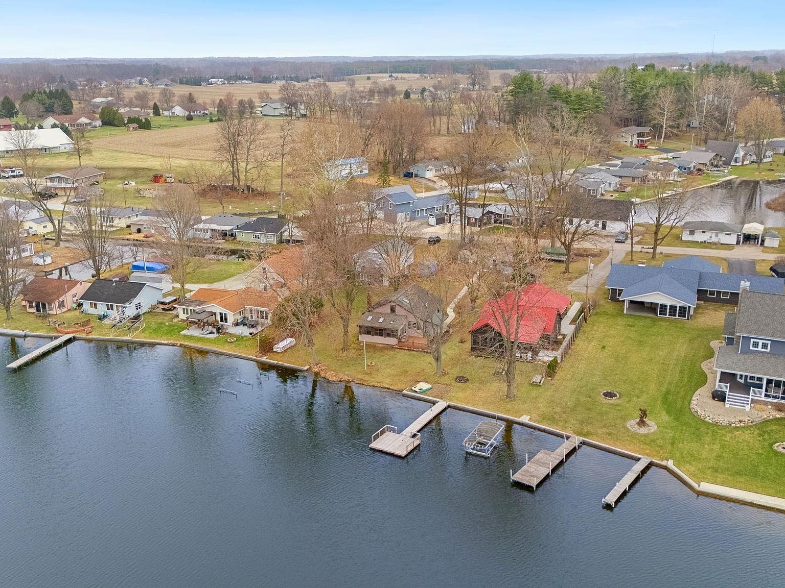 99 Ems B42 Ln Leesburg, IN 46538 - Thumbnail 3